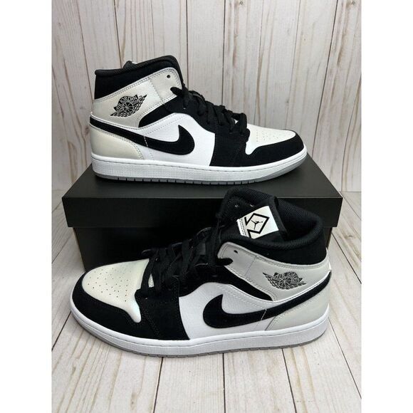 Nike Air Jordan 1 Mid SE Diamond Mens Size 12 White Black DH6933 100 Rare - Picture 1 of 11